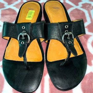 Nurture Black Leather Sandals